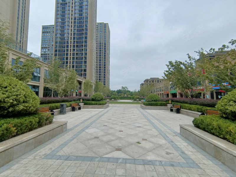 金沙湖高尔夫观邸(南区),经南八路-郑州金沙湖高尔夫观邸(南区)二手房