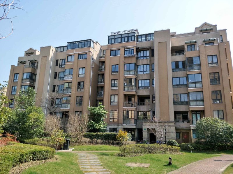 保利湖畔阳光苑(东区)