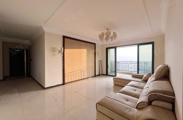 恒大绿洲(五期)4室2厅160.5㎡53.8万二手房图片