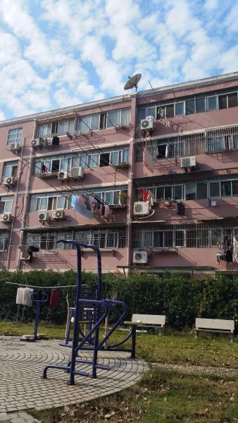 欣欣家园(灵林公寓) 