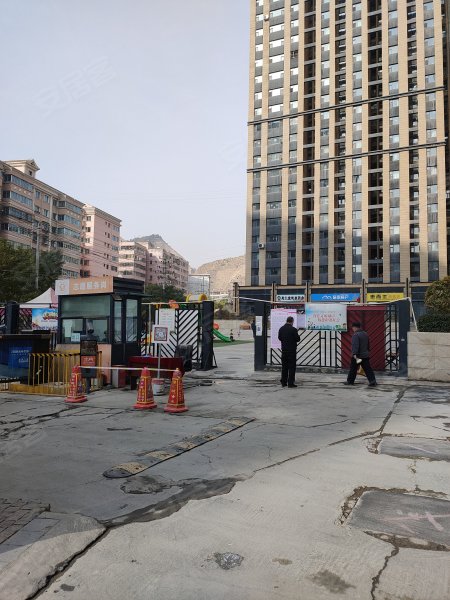 元森北新时代石榴园