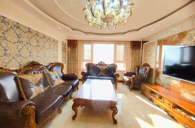 首地首城3室2厅138㎡75.5万二手房图片