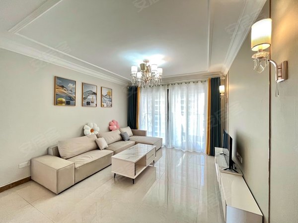 佛山南海大沥恒大悦府恒大悦府 简约风大沙发 大三房出租 拎包入住!