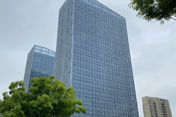 天鹅湖万达广场