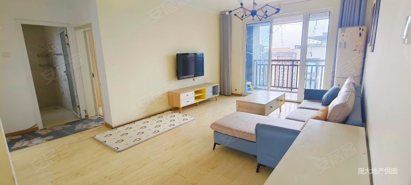 龙湖旁成飞通透套二,馨光嘉苑可改套三的双阳台户型