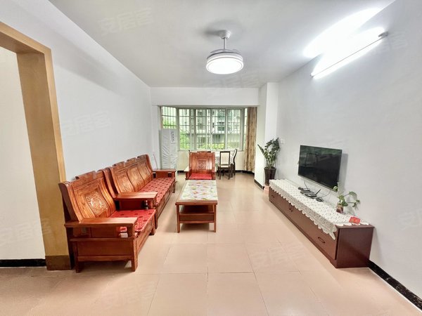 广州白云广州大道北云和花园同和地铁口 电梯四房 民水民电 有意看房