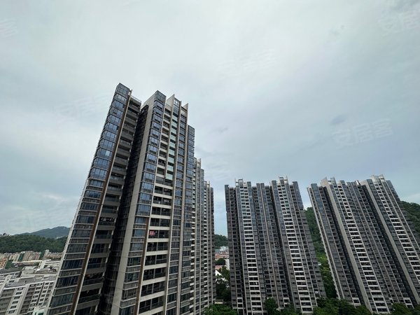 广州南沙南沙湾富力天海湾(商住楼)富力天海湾 复式一房 精装齐全