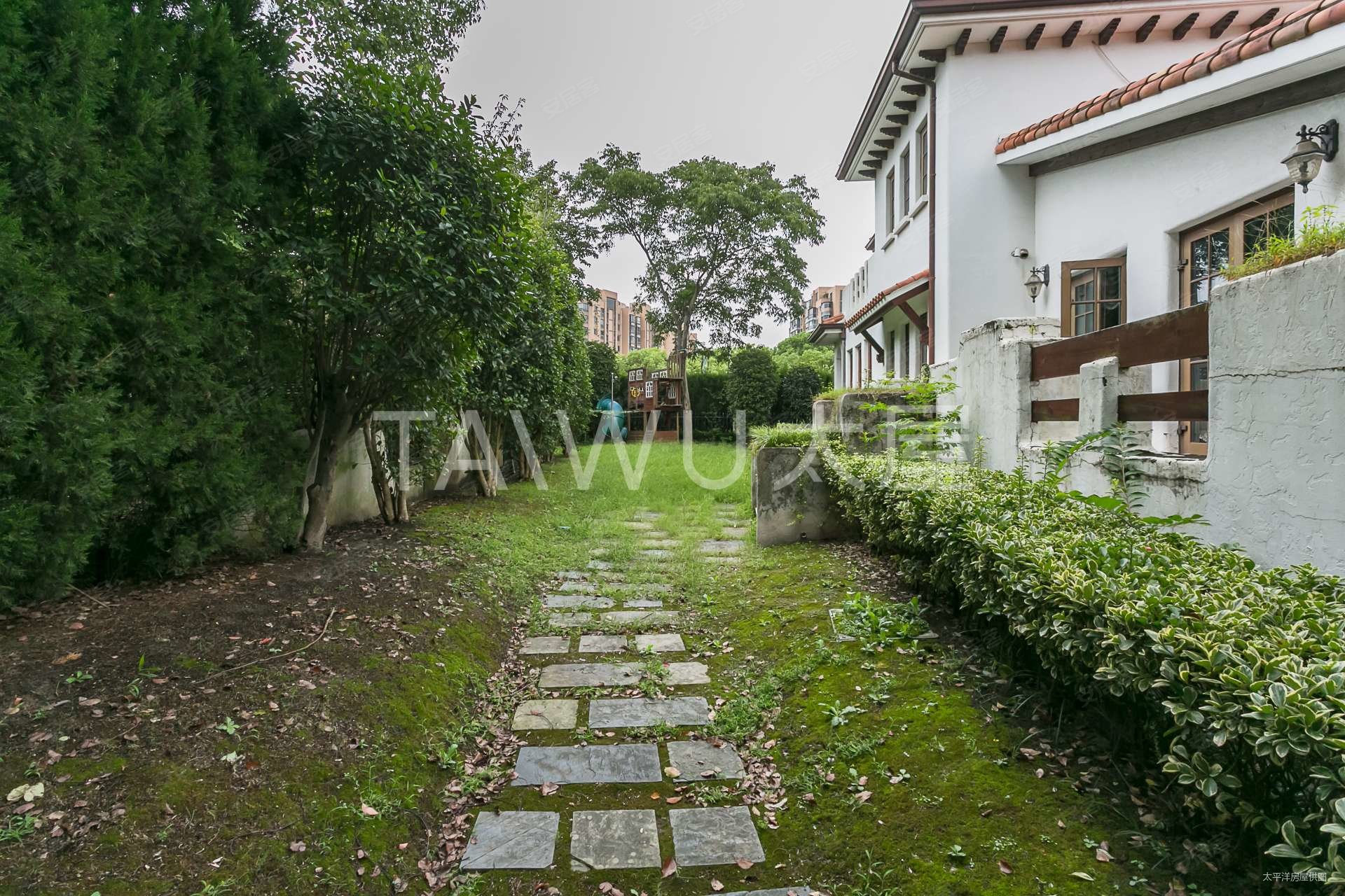 万源城御溪别墅