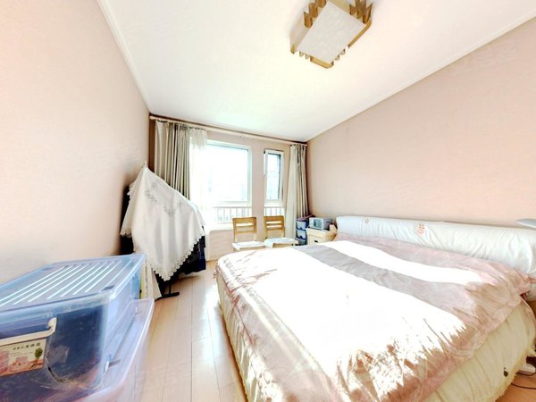 【多图】金色国际公寓,芝泉路租房,金色国际公寓 3室2厅2卫 13000.