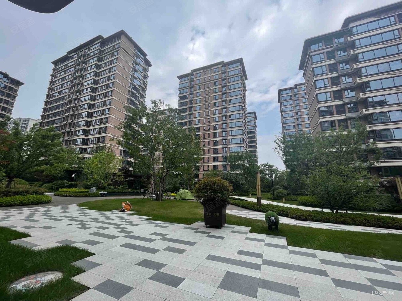 合肥房产网>合肥二手房>蜀山二手房>长江西路二手房>龙湖天境>