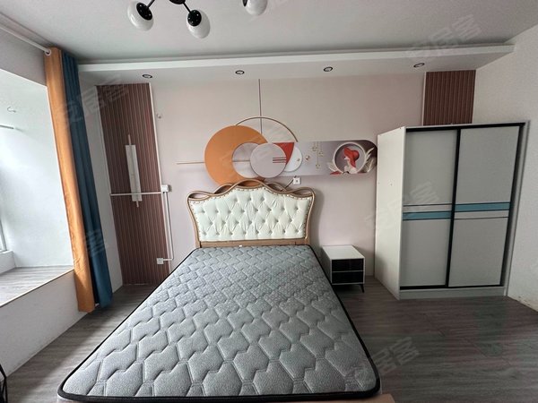 昆山玉山城东绿地21新城比邻贸联 牧田 东部医疗中心 会展中心 多套