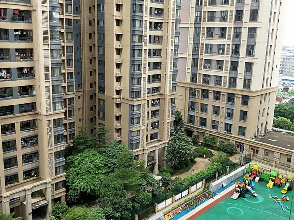 南宁西乡塘相思湖新区中海御湖熙岸相思湖小镇,实拍精装四房,民族大学