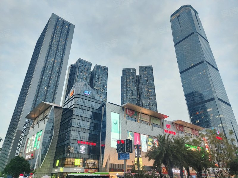 国际财富中心,景小15中本部,精装2房,单价7字头,地王公馆二手房,63.