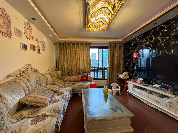 江北区 东海岸 精装修三房 2400元月可以养宠物,江北租房-重庆58安居