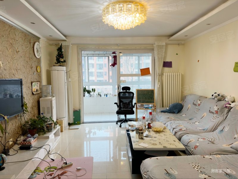 红山圣都(9-18号楼)3室2厅2卫148㎡南北410万