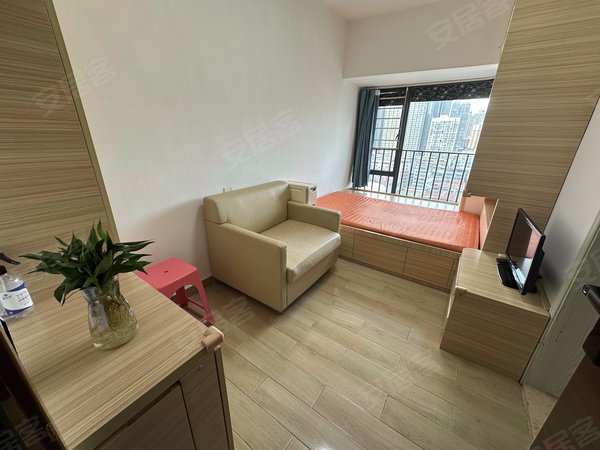 深圳福田华强南桐林城市广场桐林公寓精装大单间,装修漂亮,家私电齐全