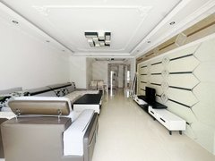 鄂尔多斯东胜铁西满世中学旁,锦泰华府电梯2楼,俩居室家具家电齐全,可短租出租房源真实图片