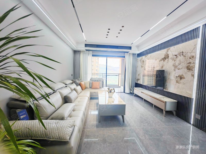 康德城三期全新精装品牌家电没住过人可做婚房