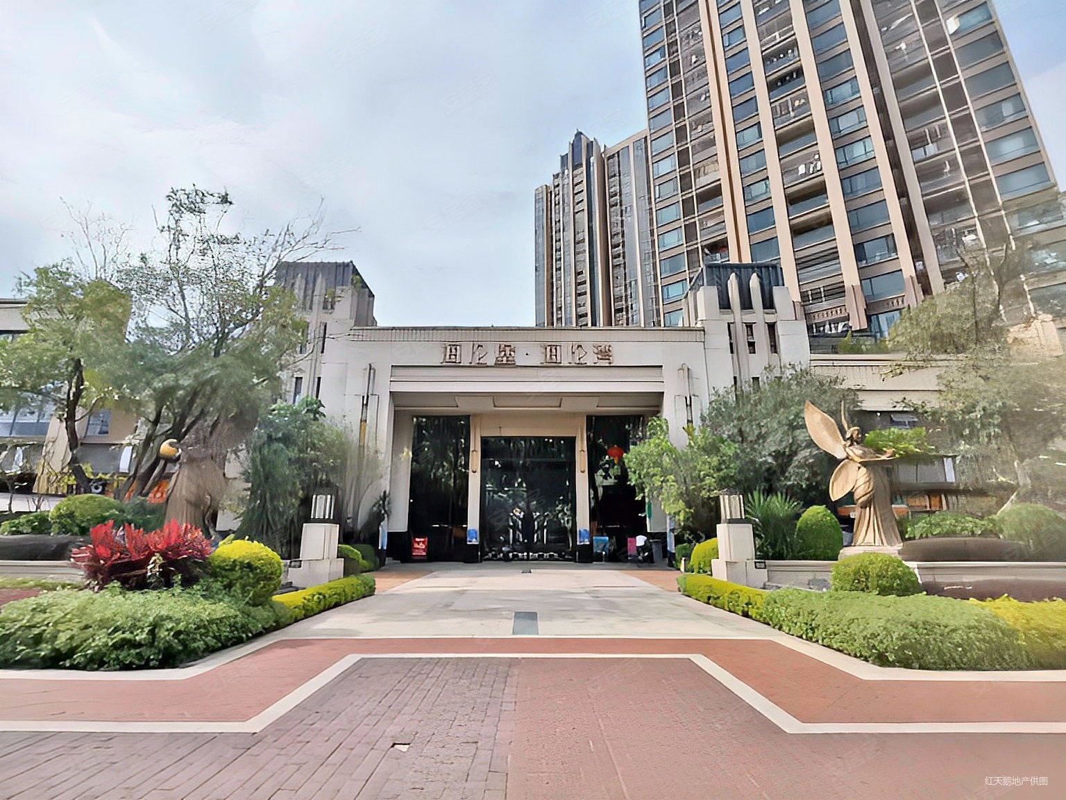 新上海伦湾江景5房2卫拎包入住