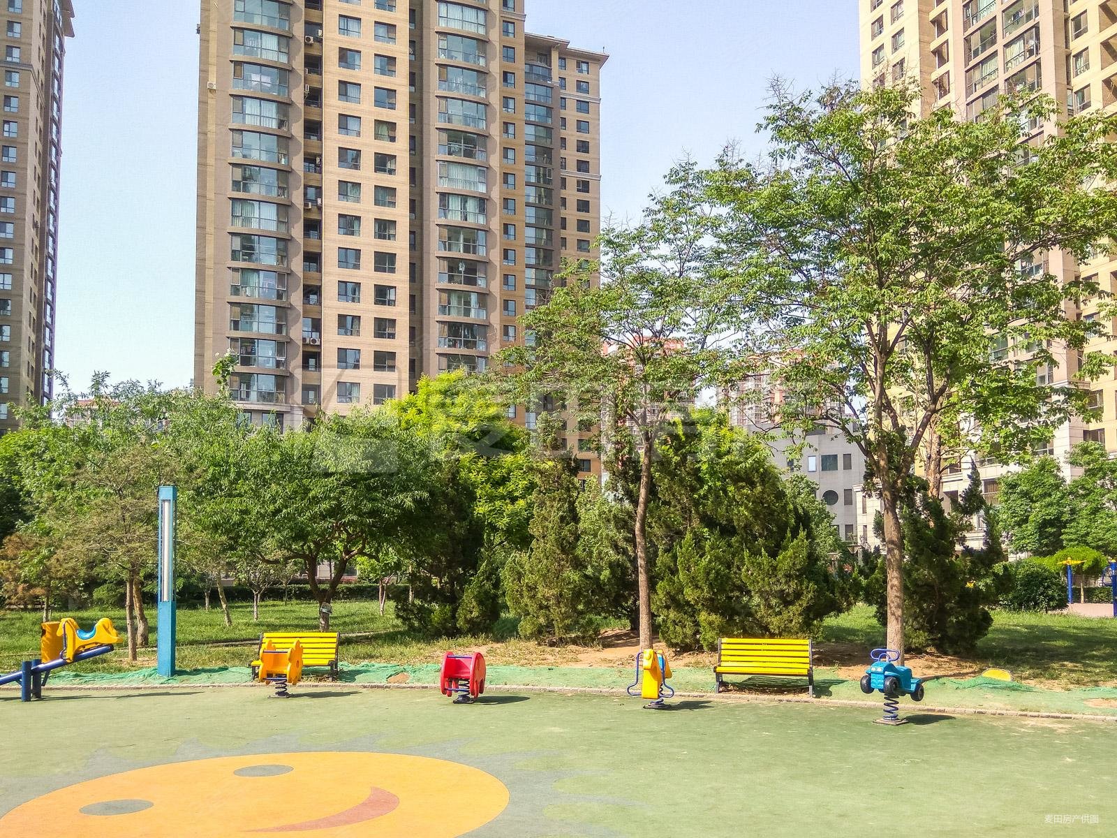 金泉家园1室1厅1卫77㎡南640万