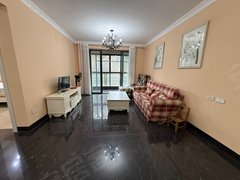 桂林象山中山南路中央尊馆精装修2房2厅1卫,家电齐全,拎包入住,生活便利出租房源真实图片