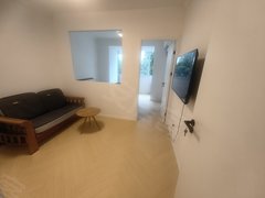上海静安曹家渡一口价 全新大一房 随时看 有客厅 朝正南 密码锁 电话我出租房源真实图片