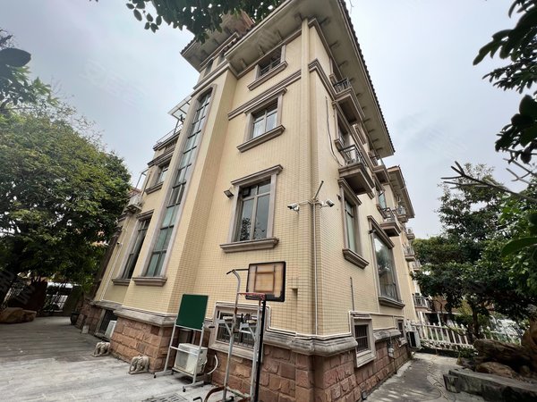 万博翠湖花园独栋别墅带地下室 花园200平方出租房源真实图片