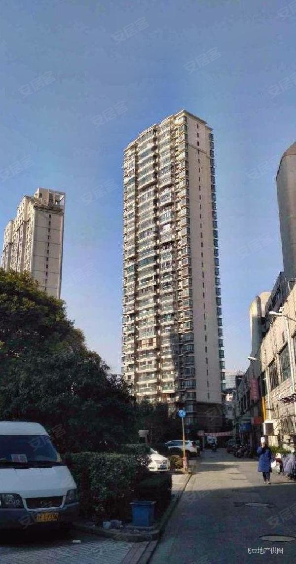 上海滩新昌城2室2厅1卫111.29㎡南1550万