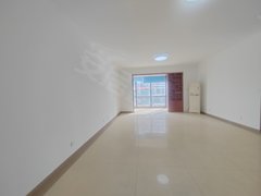 郑州郑东新区CBDCBD内环 绿地峰会天下后边 精装双气大三房 有厨房 随时看出租房源真实图片