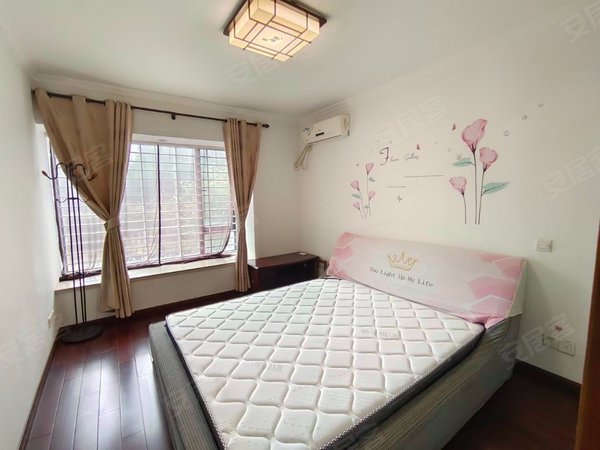 苏州工业园娄葑东城世纪广场东城世纪广场,金象城,5号线荷花荡地铁口