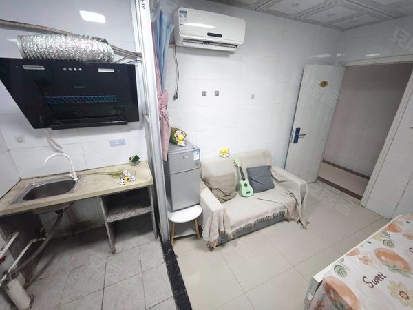 广州天河柯木塱柯木塱新元大街小区柯木塱近地铁超大单间不走巷子价格实惠民水电楼下公交站小吃街出租房源真实图片