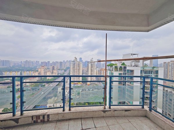 动步公园地铁站爱融荟城龙湖医院盘溪河滨公园全女生