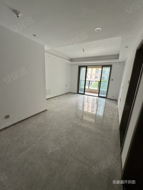 温州房产网>温州二手房>龙湾二手房>滨海二手房>宝龙世家>488_650竖版