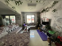 定西安定安定城区润泽园两室两厅精装修家具家电齐全,拎包入住1600月出租房源真实图片
