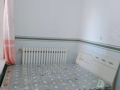 赤峰红山万达广场个,人月付 金鼎国际北卧实体墙有窗户双人间700元 可洗澡出租房源真实图片