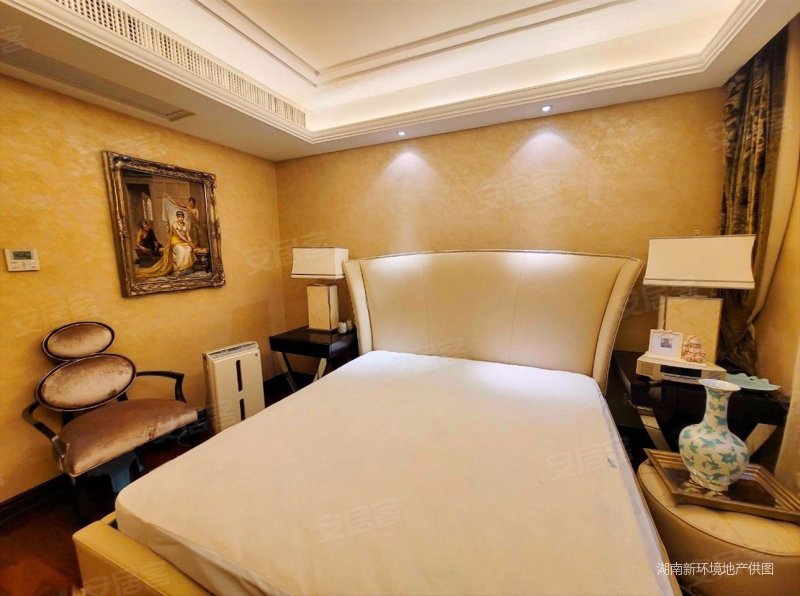 长沙豪宅 地铁商城无缝对接 随时看房 运达中央广场 品质小区