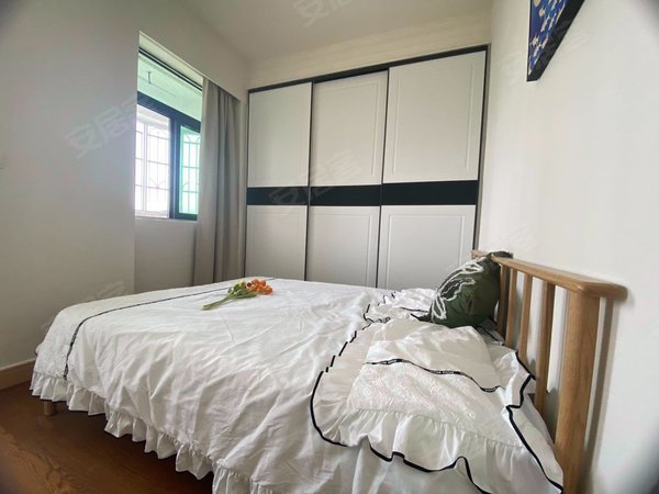 海景中心 2室2厅1卫 精装修 配套齐全 电梯房,天河租房-广州58安居客