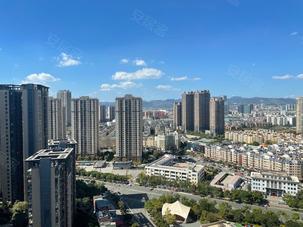 昆明西山前卫营润城八区整租一室一厅润城商圈万达广场对面支持押一付