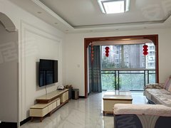 南充南部幸福广场县政府旁边电梯精装修套二出租,家具家电齐全出租房源真实图片