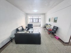 海口龙华国贸国贸，友谊阳光城 上邦百汇城旁 电梯 3房 急租 家具电齐全出租房源真实图片