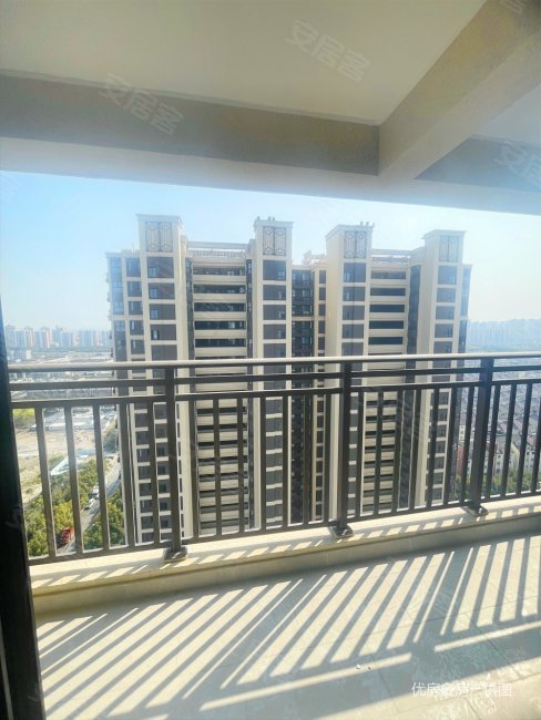 花溪澜园精装修中央空调近11号线花桥站实拍图好看房