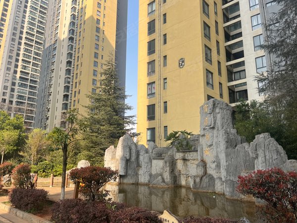 曲靖麒麟明珠广场宜居北城体育馆对面精装修宜居北城三房家具家电齐全