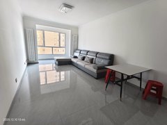 鄂尔多斯伊金霍洛旗郡王府广场凯创城  精装修中户  两居室  中高楼层  采光好出租房源真实图片