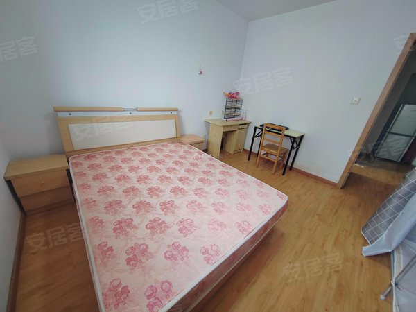 上海嘉定南翔泰翔嘉苑整租  南翔  泰翔嘉苑  1室2厅出租房源真实图片