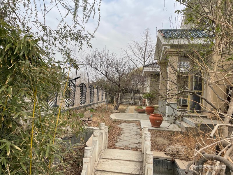 出售京津新城独栋别墅299平350万大院临水