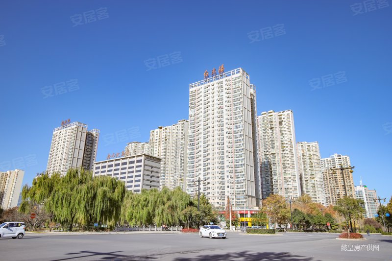 改善精装大三室 看中可谈 业主诚心急售 临地铁口,新天地红太阳花园