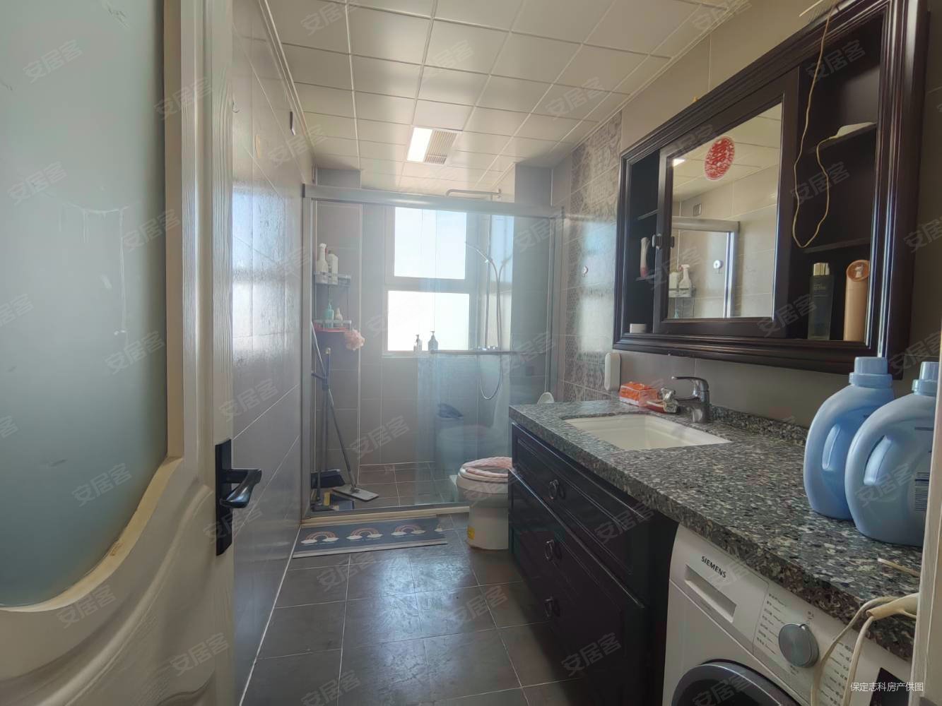 帝景欧洲3室2厅1卫138㎡南北96万