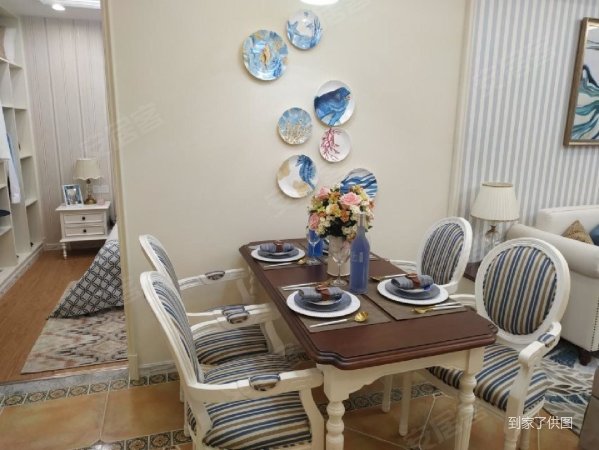 首付23万,公摊一平米,可用公积金,正三房。