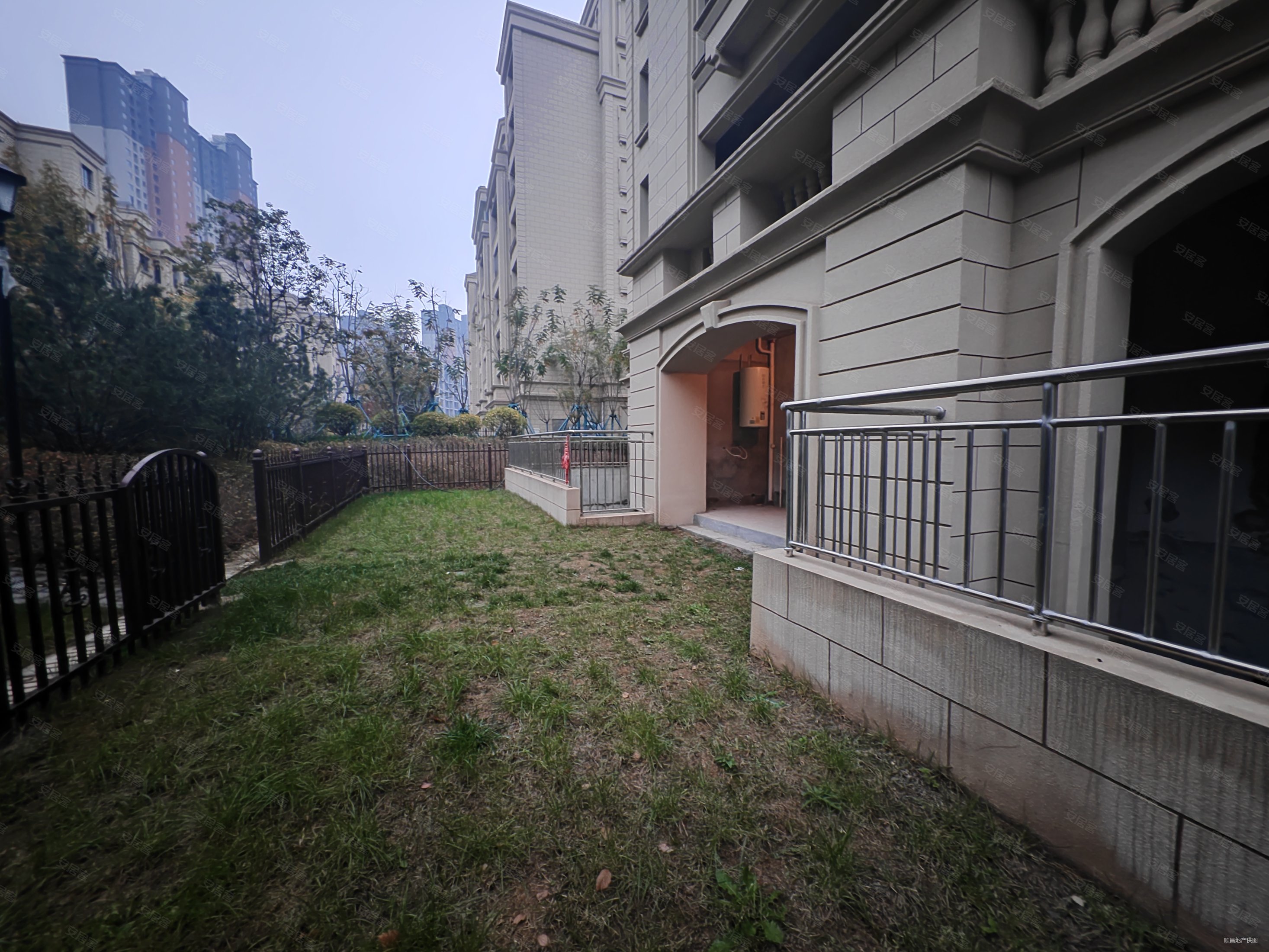 可按揭 随时看房,山水美树二手房,600万,6室4厅,4卫,330平米-西安安居