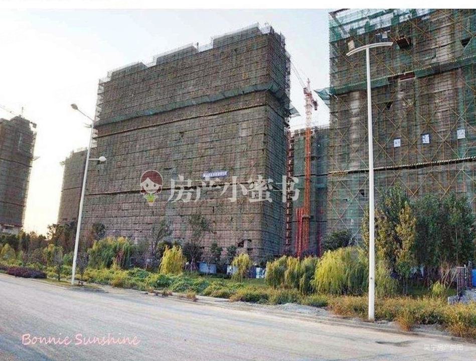 仙林湖旁保利开发满五年采光通风良好诚心出售格局方正